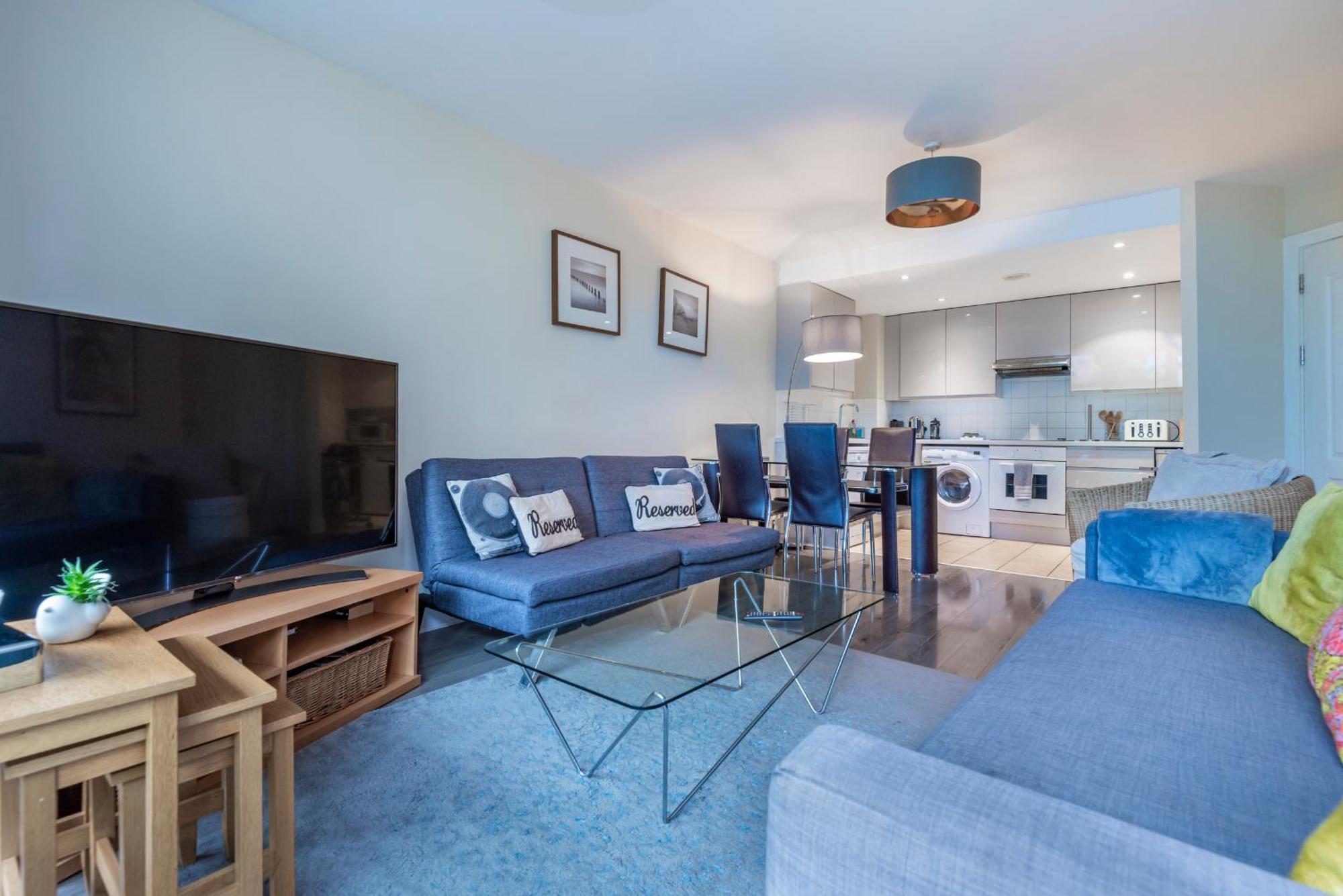 Battersea Power Station Apartment London Exterior foto