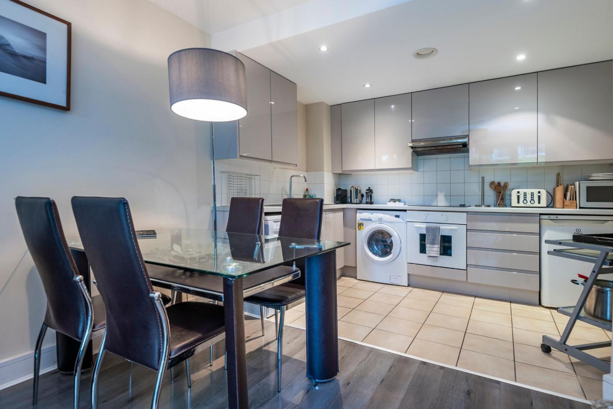 Battersea Power Station Apartment London Exterior foto